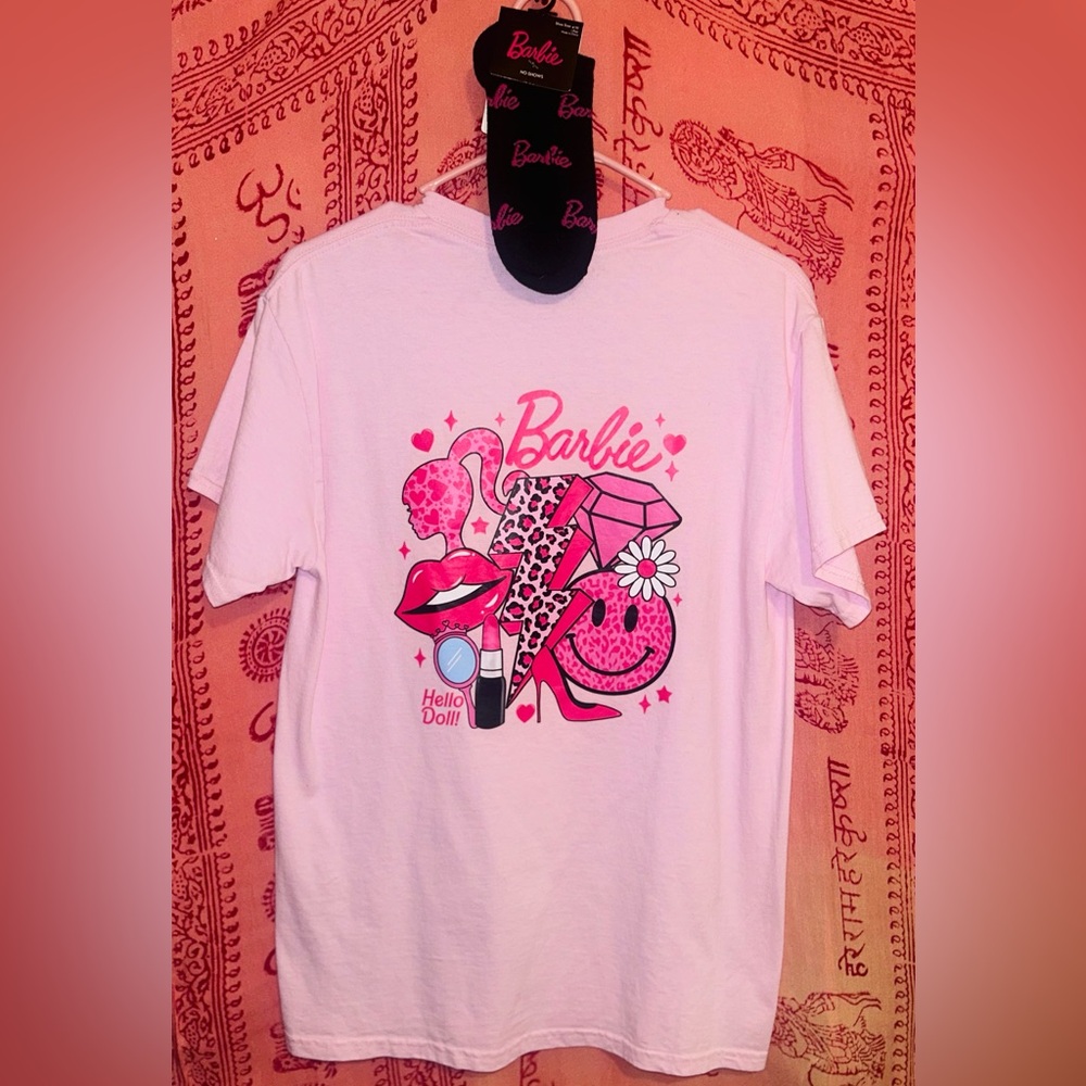Stunning Barbie Tee with pair of new black Barbie socks